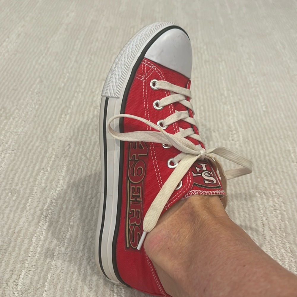 San Francisco 49ers athletic shoe. Size 9. Runs small